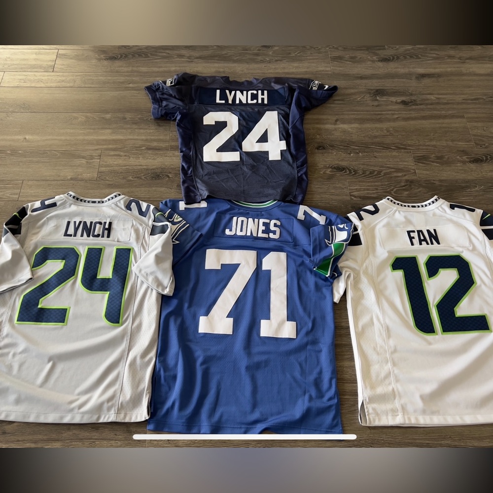 4 pack of large Seattle Seahawks jerseys